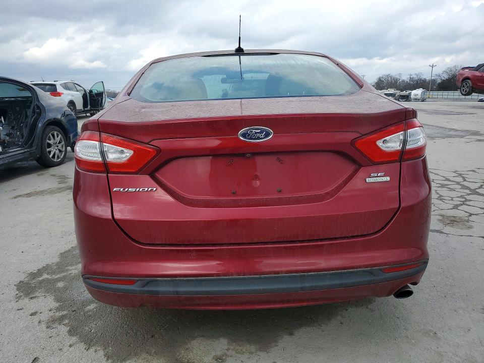 2016 Ford Fusion se