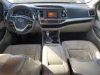 2015 Toyota Highlander le Plus