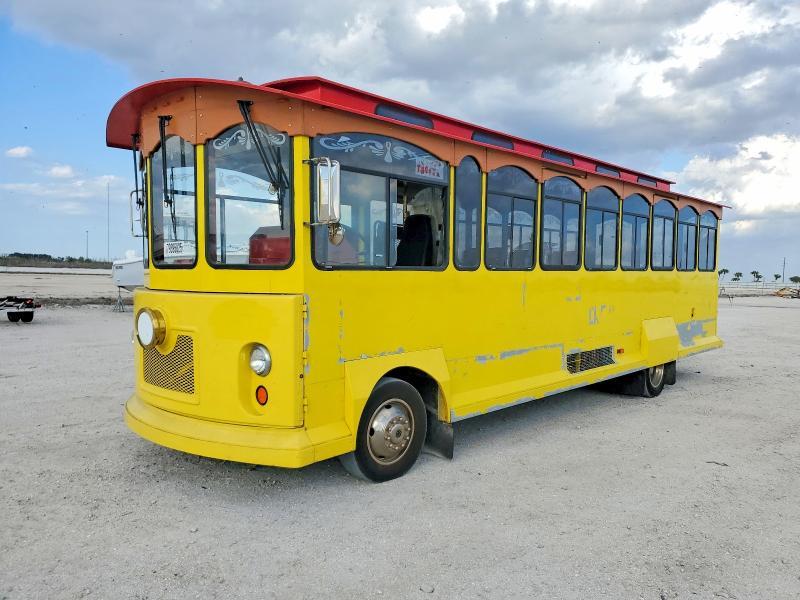 2016 Ford Trolly