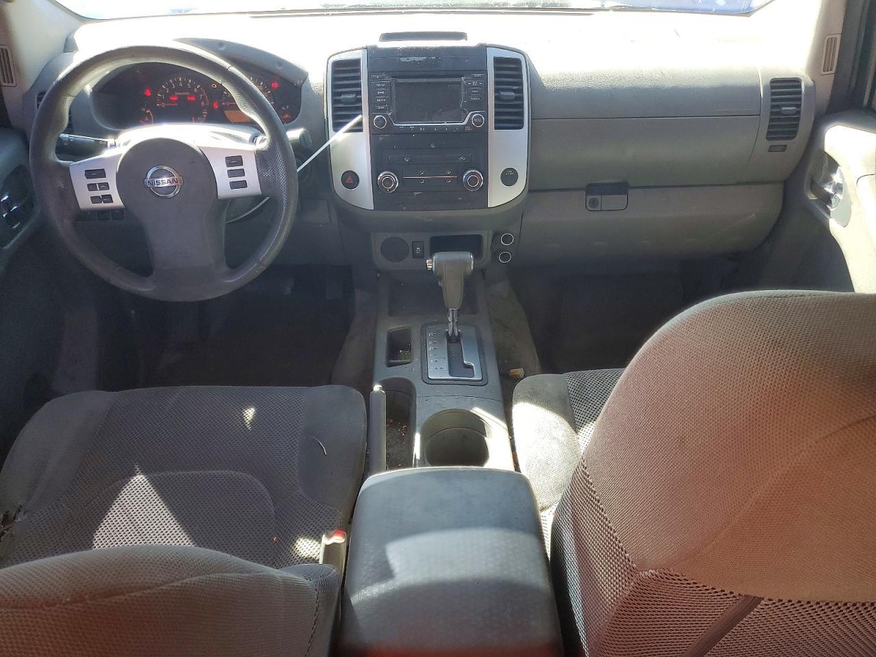 2015 Nissan Frontier s