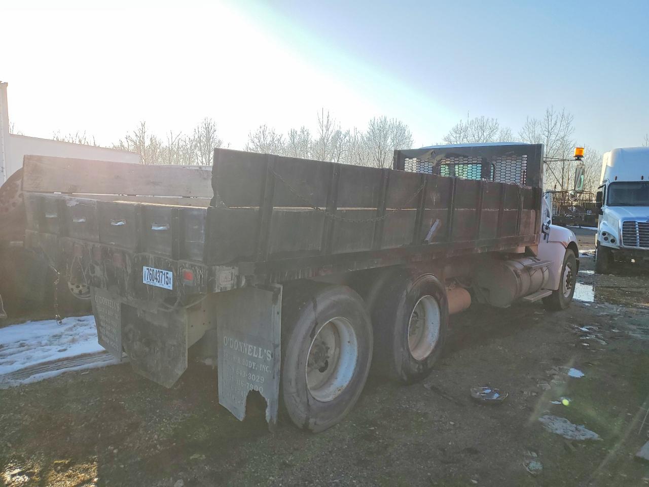 2017 Kenworth Construction T370