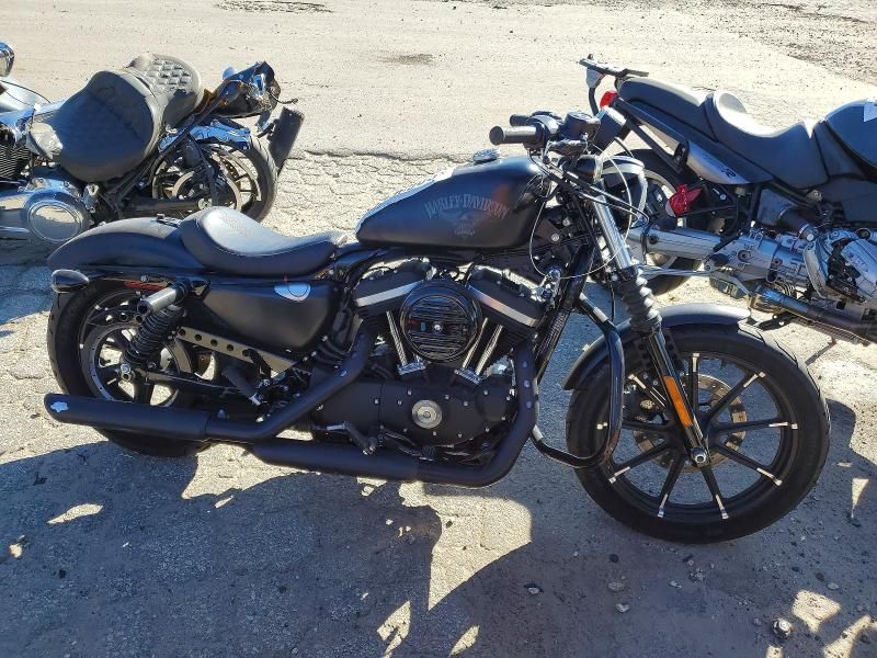 2017 Harley-Davidson XL883 Iron 883