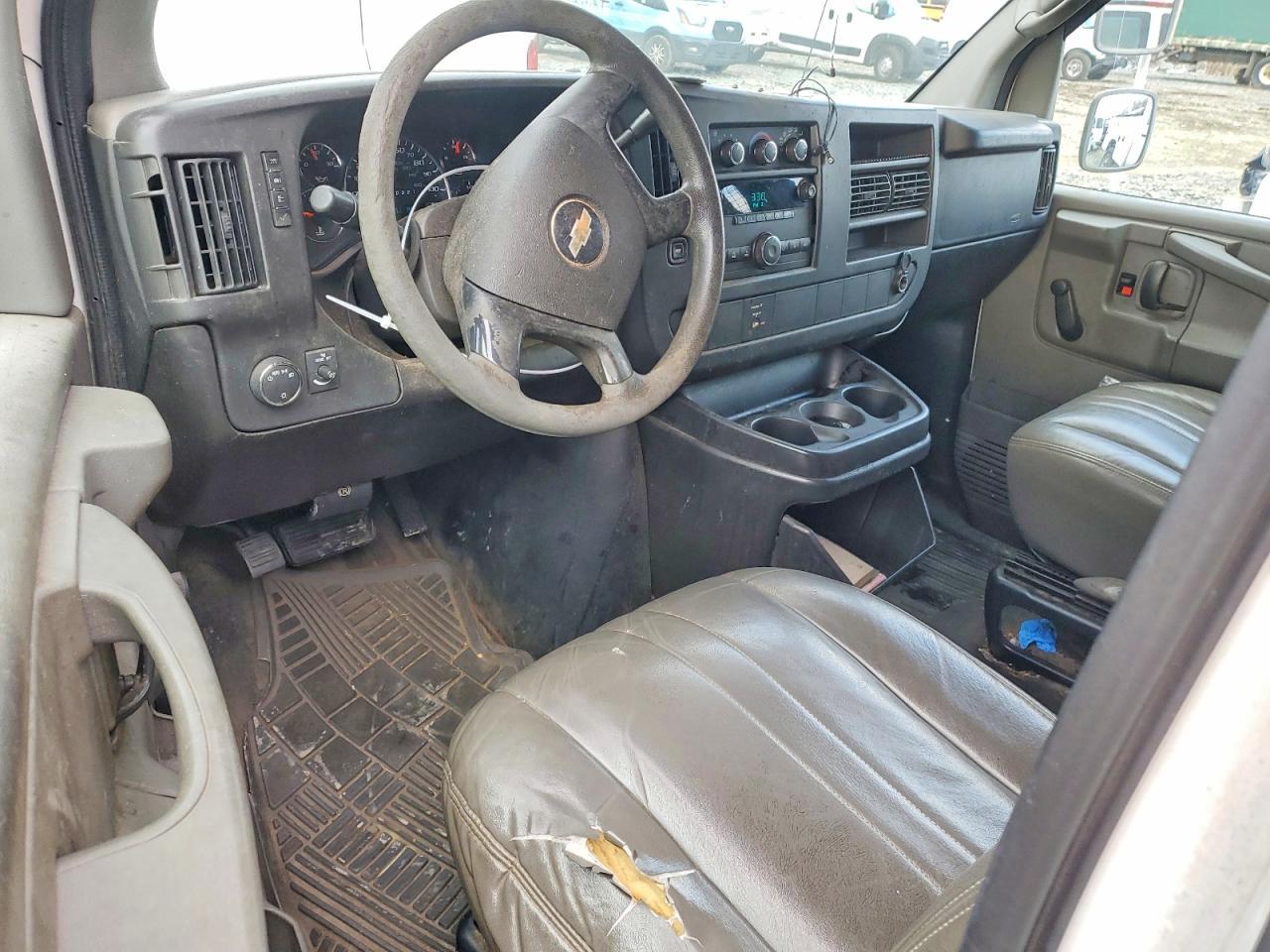 2008 Chevrolet Express Utility / Service Van