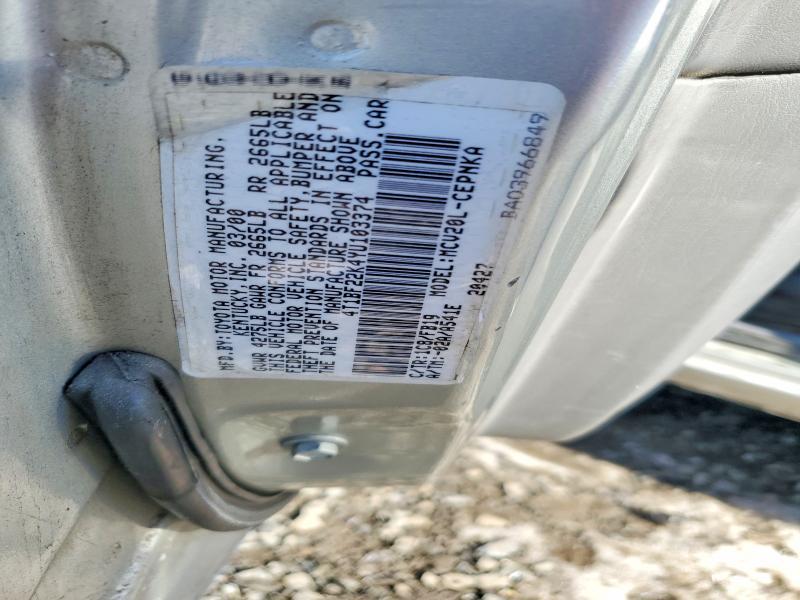 2000 Toyota Camry le