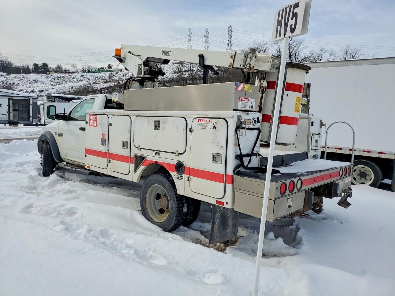 2012 Dodge RAM Chassis Cab Bucket Truck
