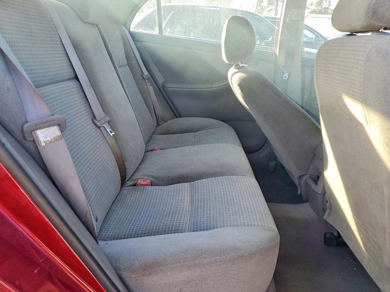 2005 Toyota Corolla ce