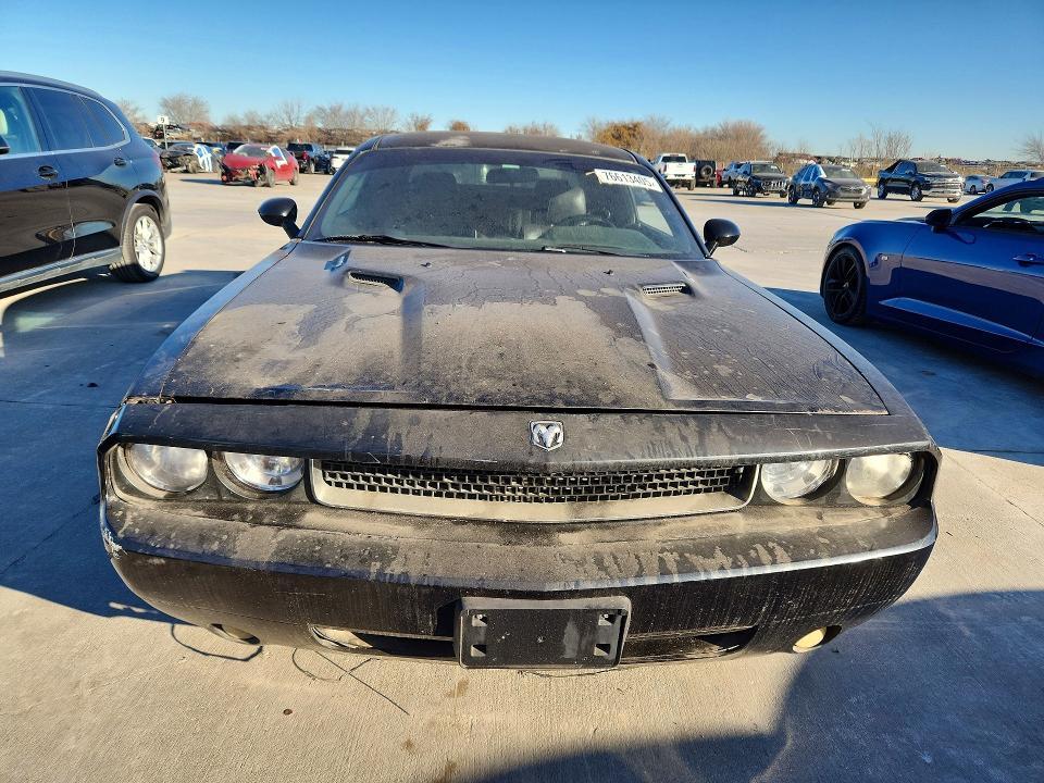 2010 Dodge Challenger r