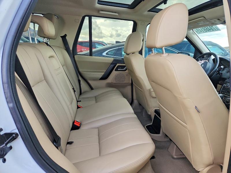 2013 Land Rover LR2 hse