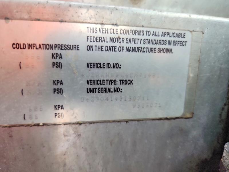2004 Freightliner Chassis M Line WALK-IN Van