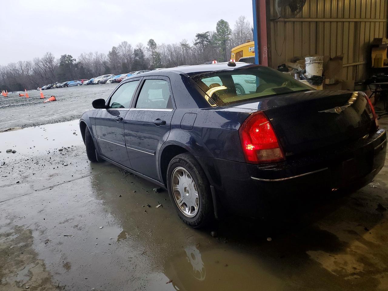 2005 Chry 300