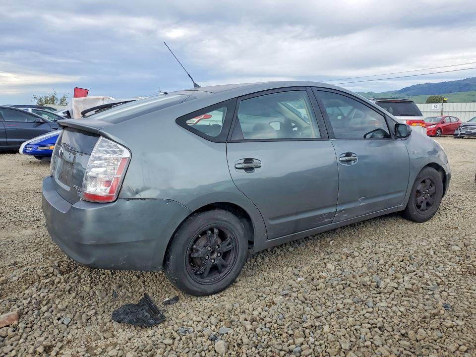 2005 Toyota Prius Base