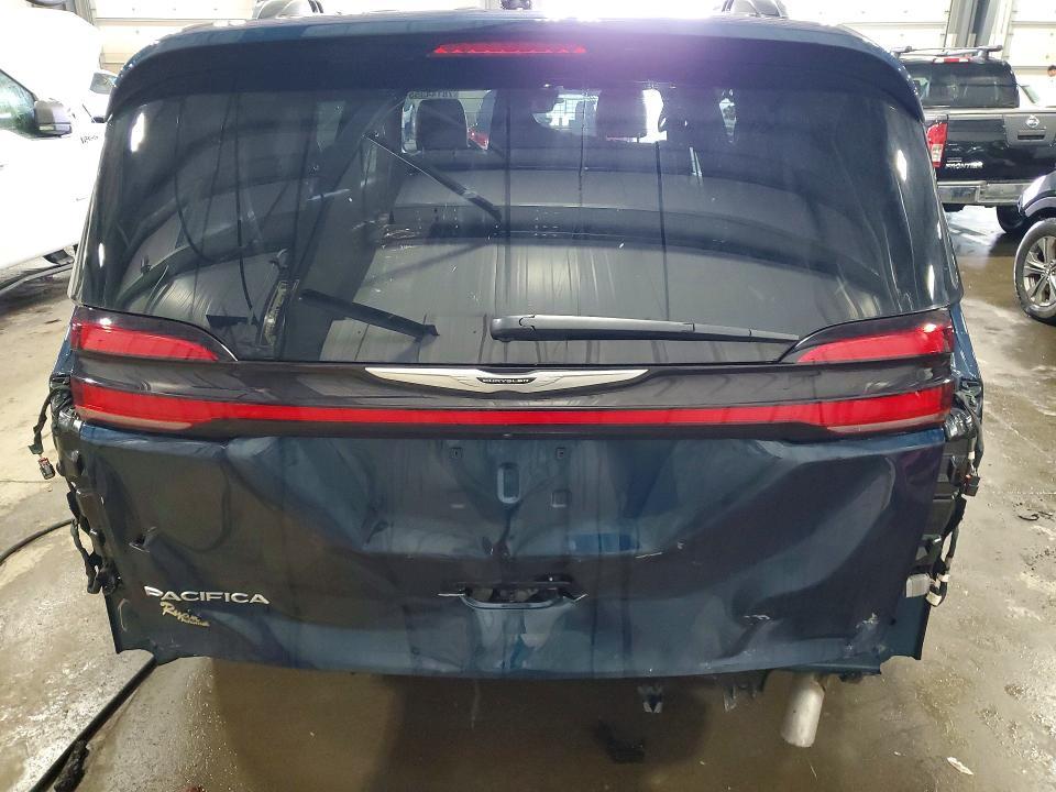 2025 Chrysler Pacifica Pinnacle