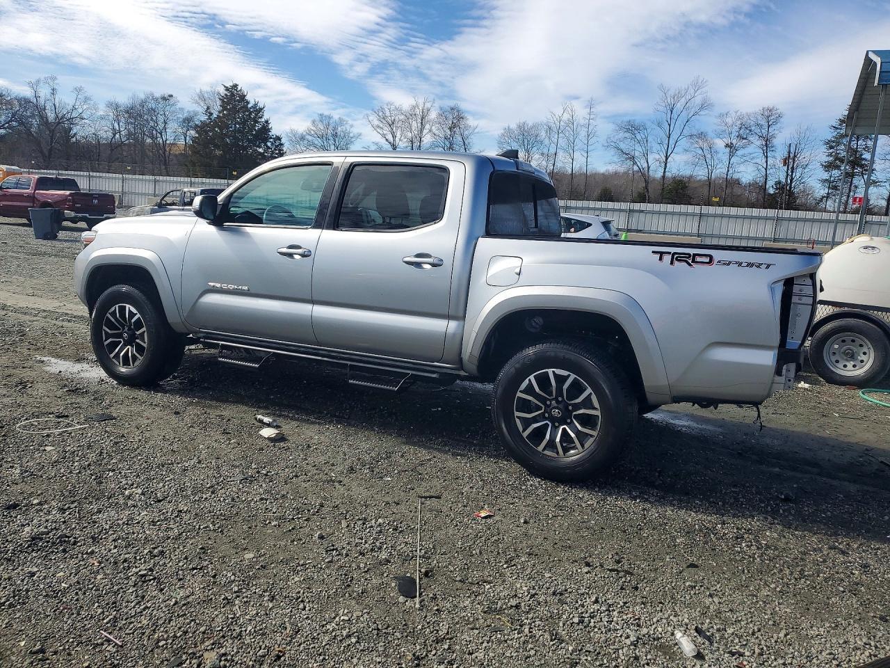 2022 Toyota Tacoma TRD Sport