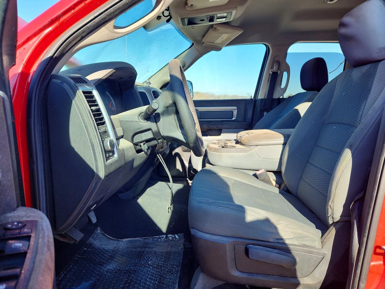 2014 Dodge RAM 1500 SLT