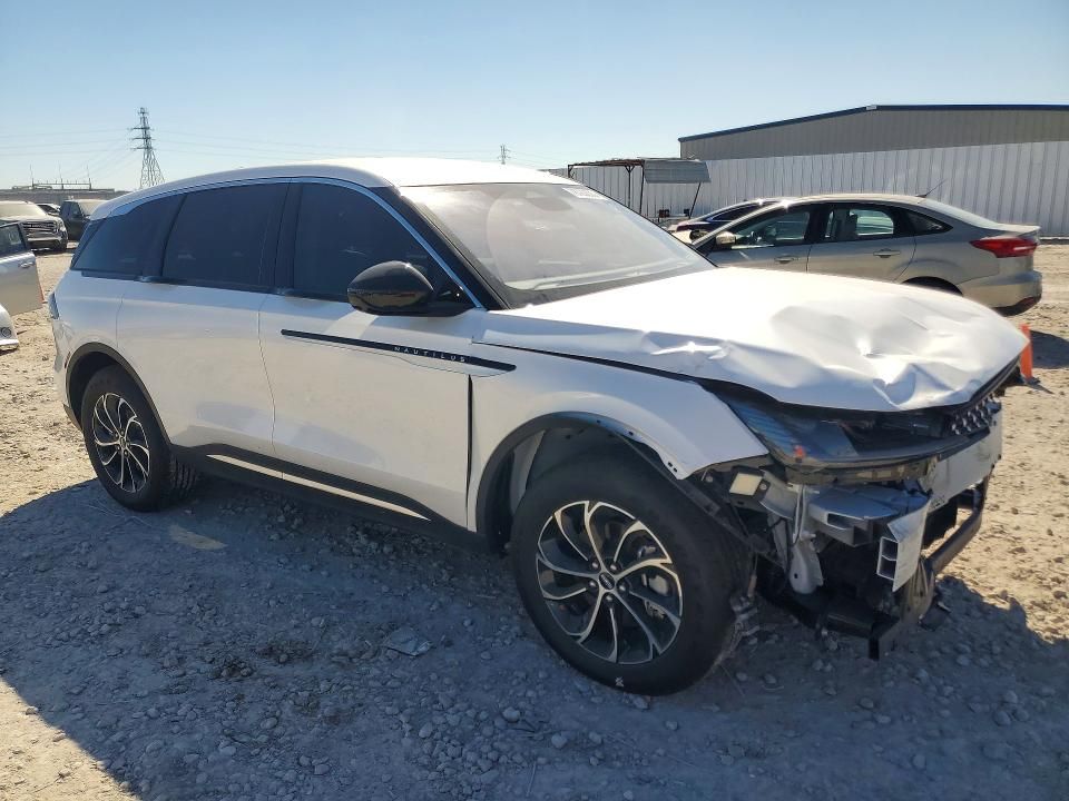 2025 Lincoln Nautilus Premiere