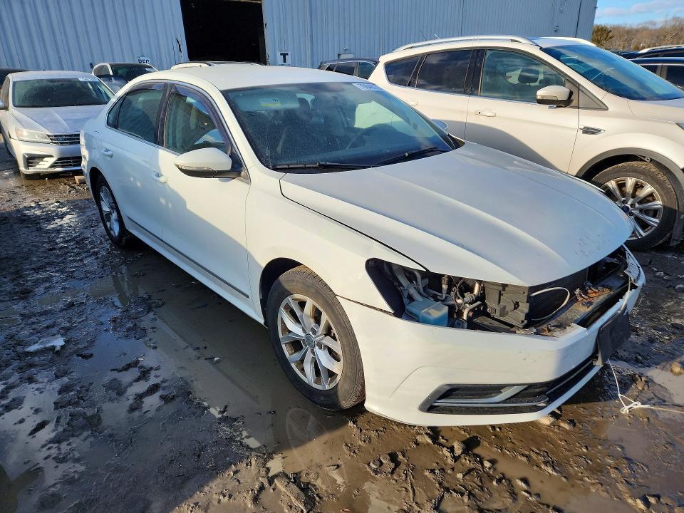 2016 Volkswagen Passat s