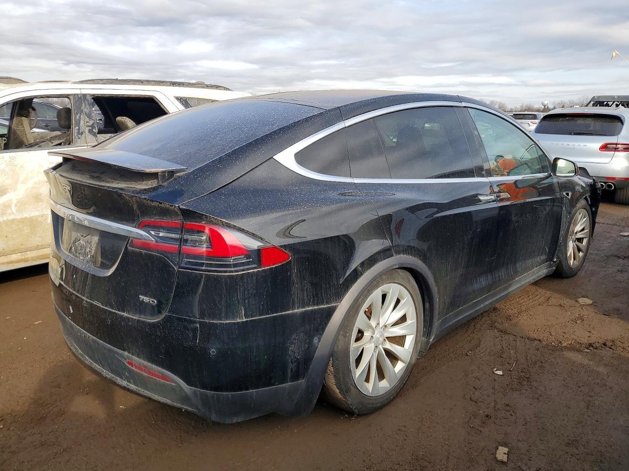 2017 Tesla Model x