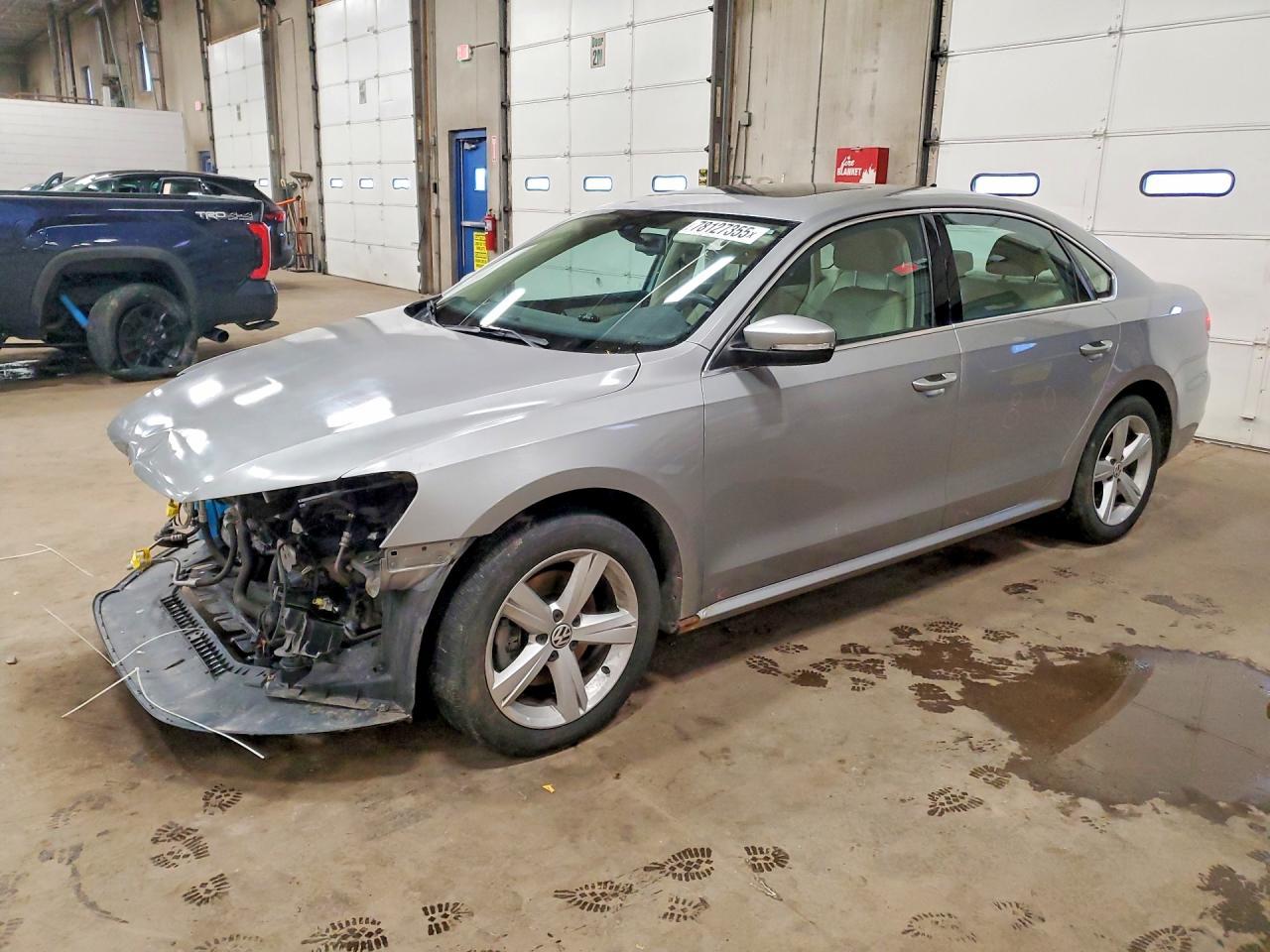 2013 Volkswagen Passat se