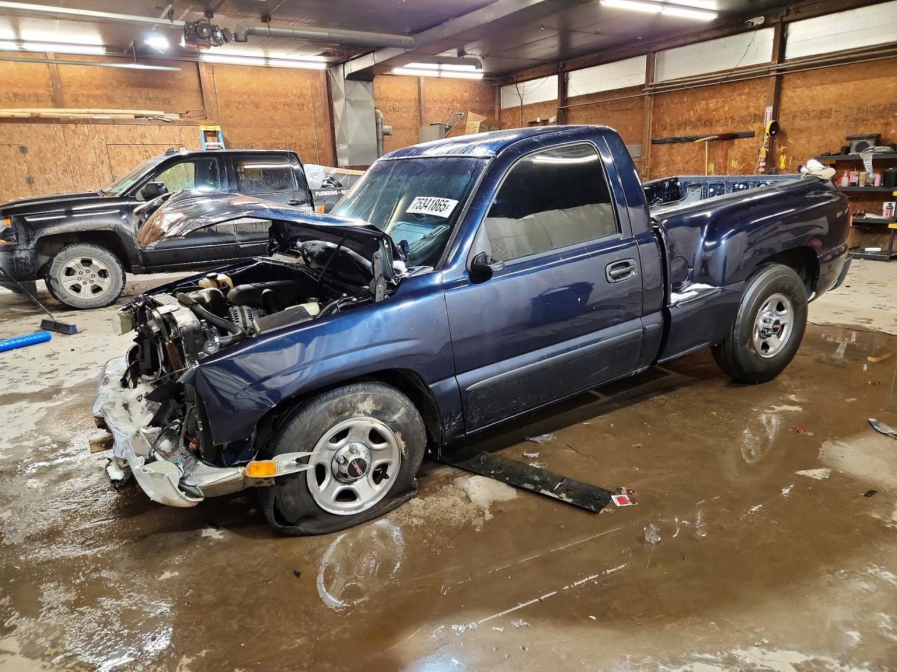 2005 GMC New Sierra C1500