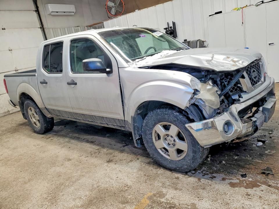2005 Nissan Frontier Crew Cab LE