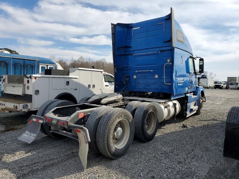 2018 Volvo VN VNL-Semi Truck