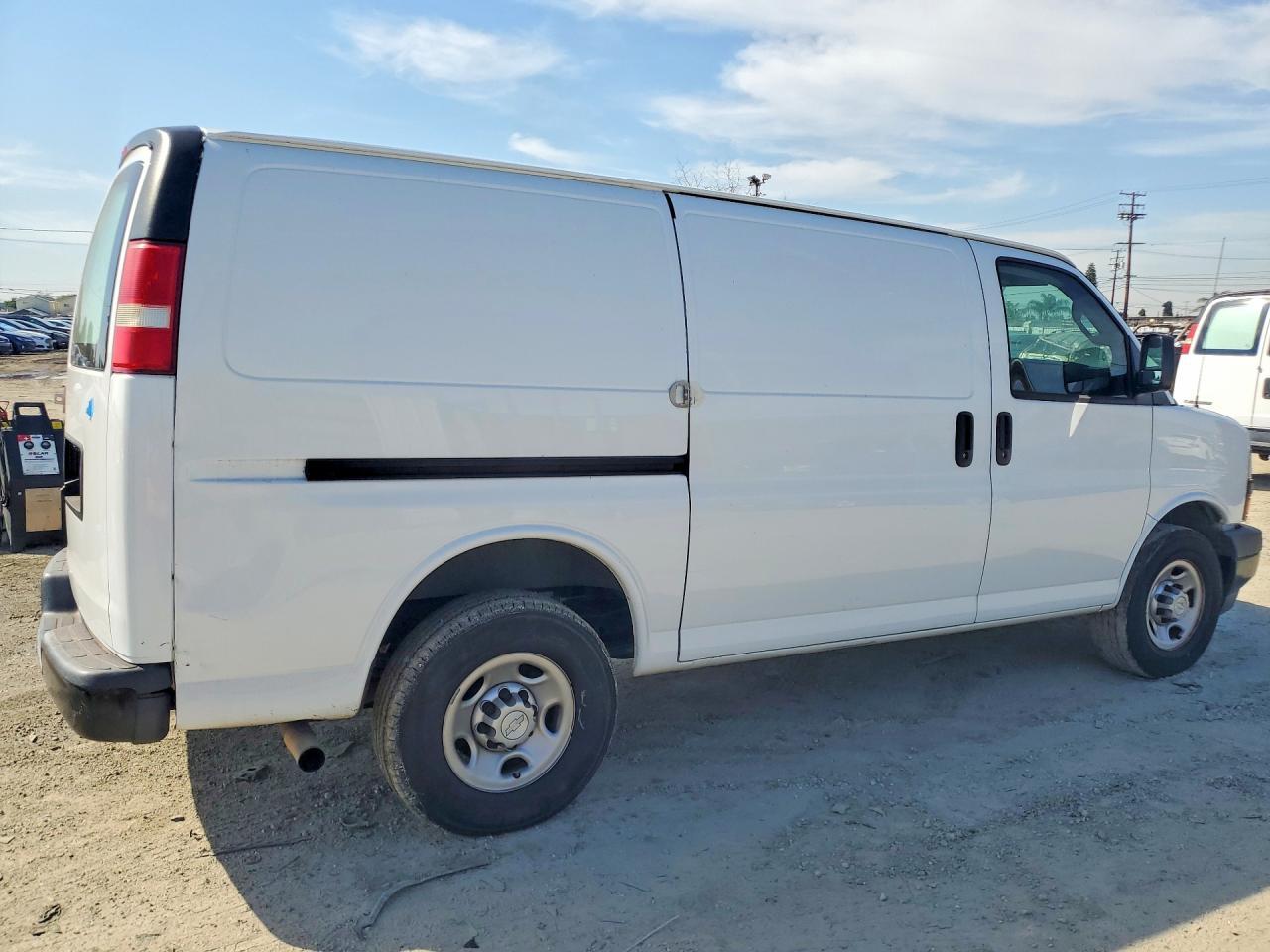 2018 Chevrolet Express 2500 Utility / Service Van