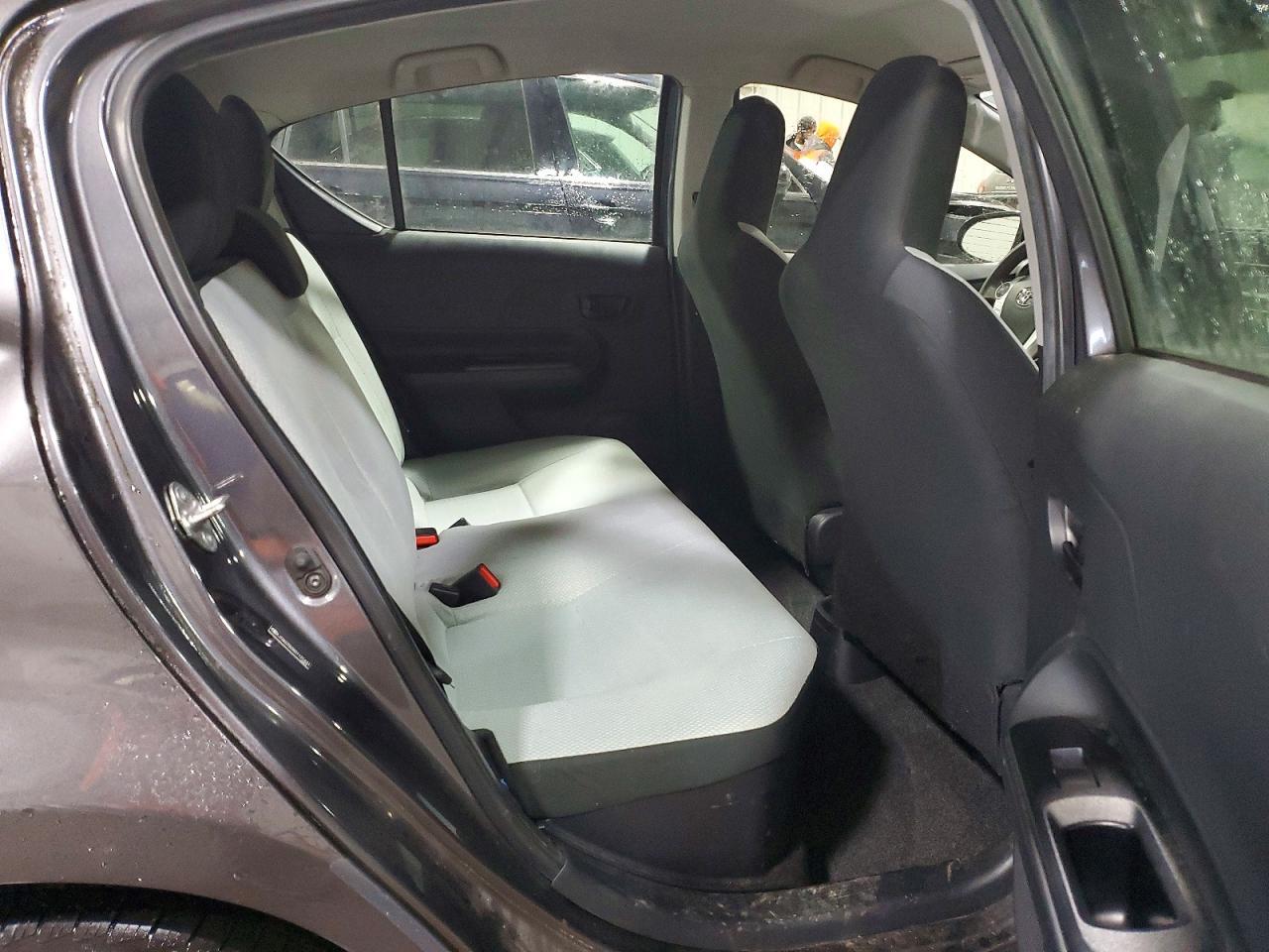 2016 Toyota Prius c