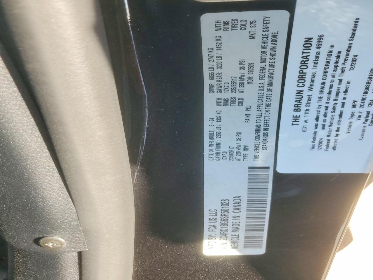 2025 Chrysler Pacifica Select