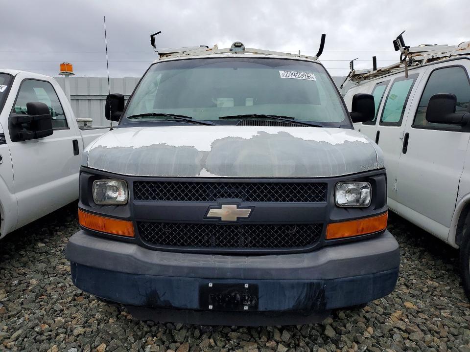 2012 Chev Express G2500