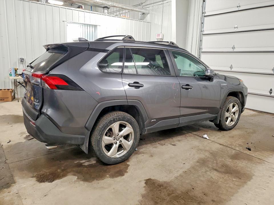 2021 Toyota Rav4 xle Premium