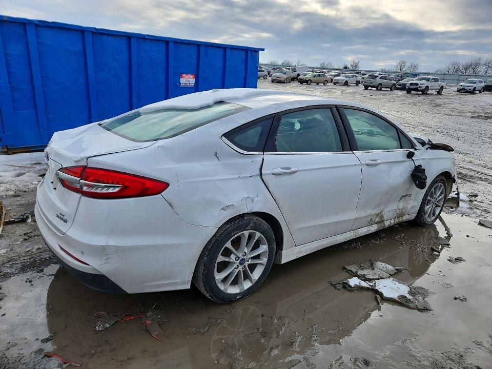 2019 Ford Fusion se