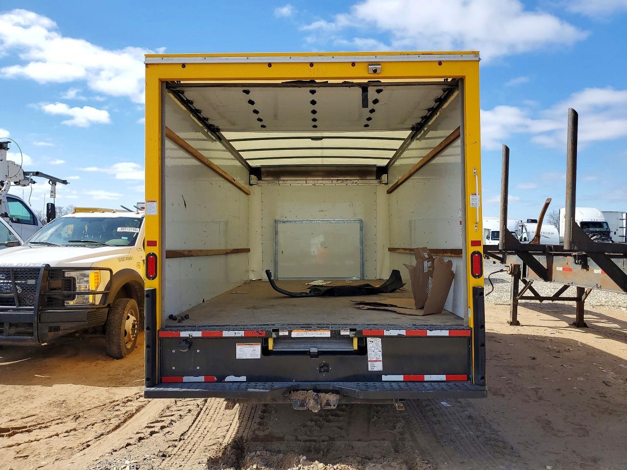 2024 Ford E350 BOX Truck