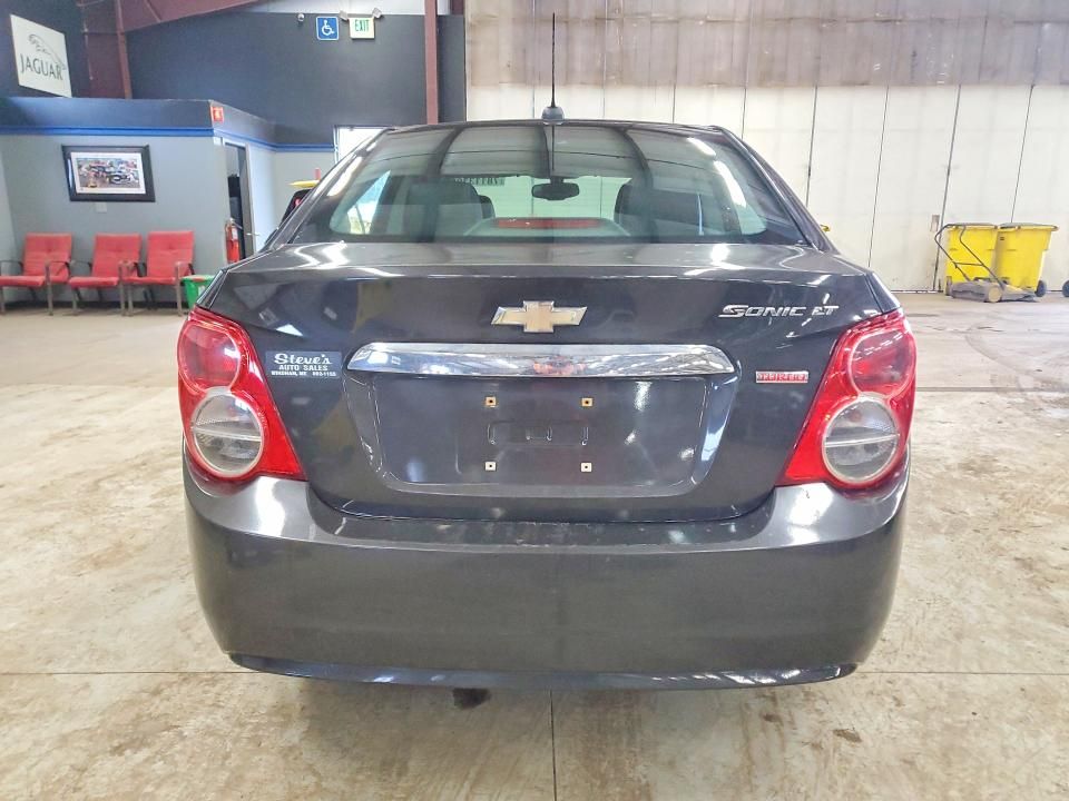 2016 Chevrolet Sonic lt