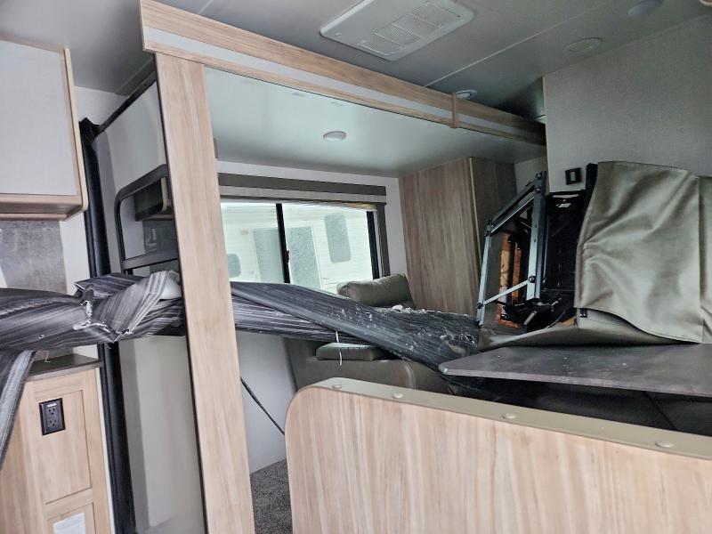 2022 Winnebago Minniewinn