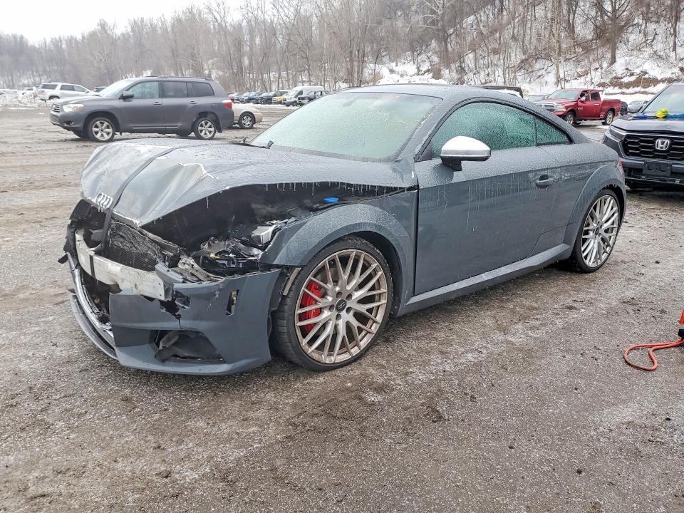 2016 Audi TTS
