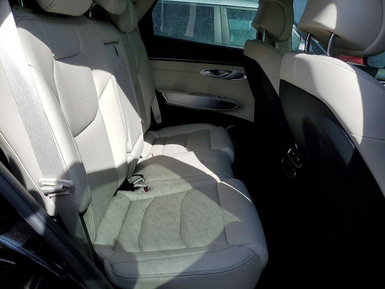 2026 Genesis Gv70 2.5t Select
