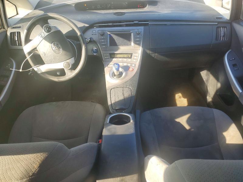 2014 Toyota Prius two