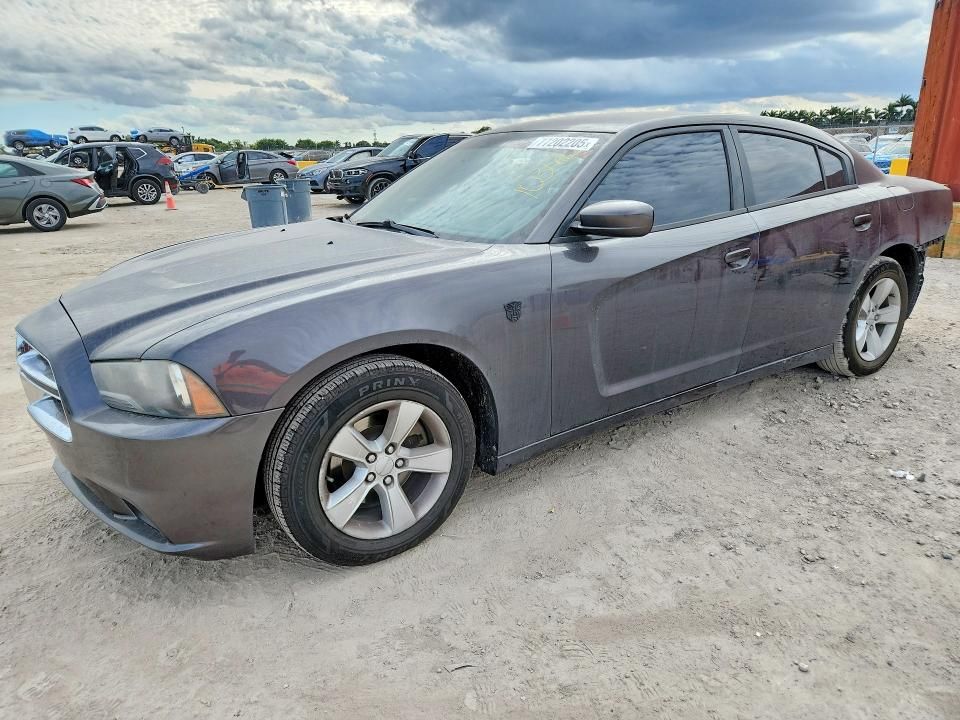 2013 Dodge Charger se