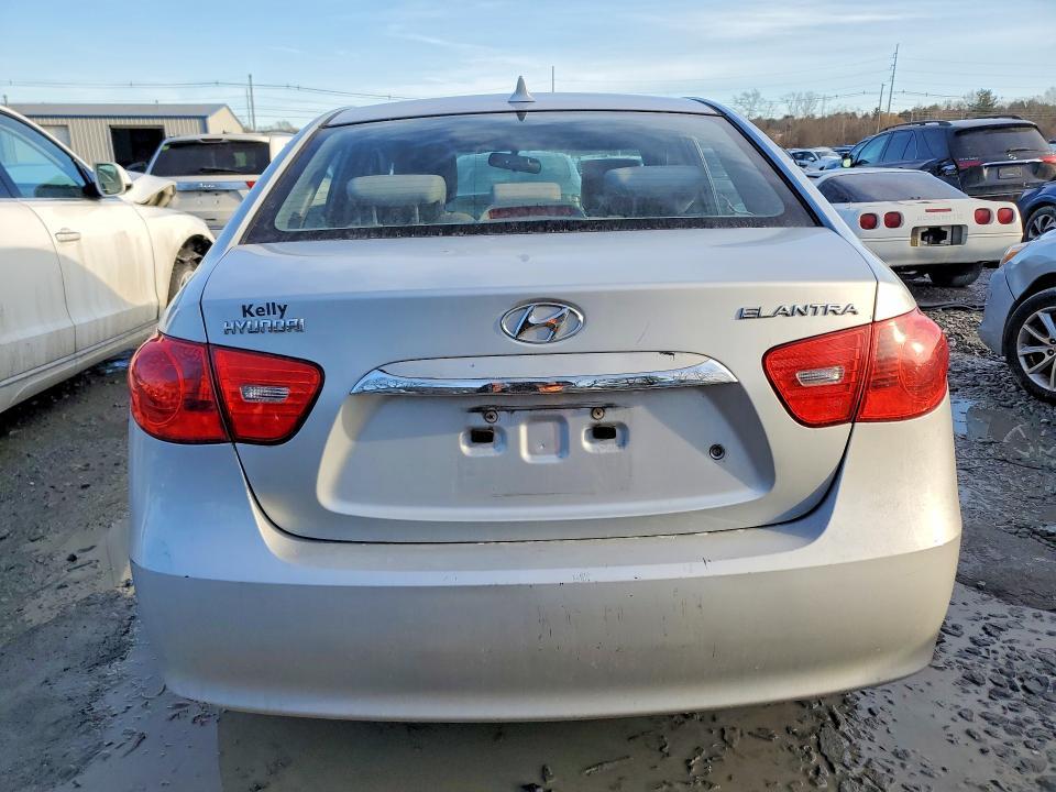 2010 Hyundai Elantra Blue