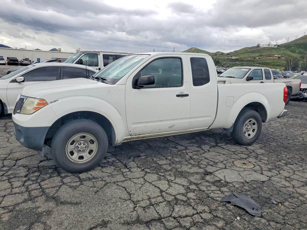2016 Nissan Frontier S