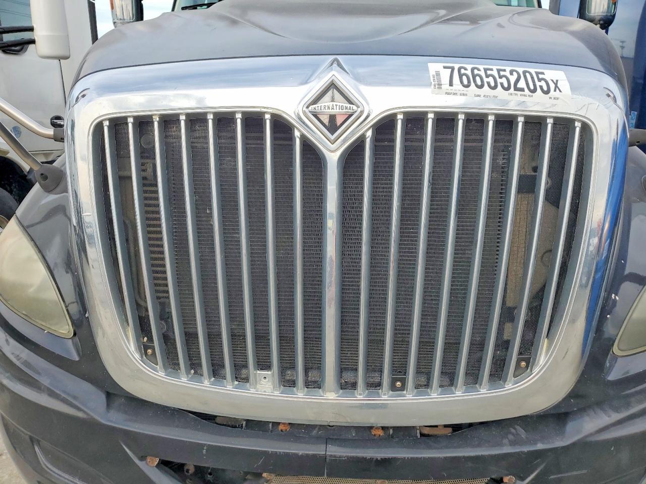 2013 International Prostar-Semi Truck