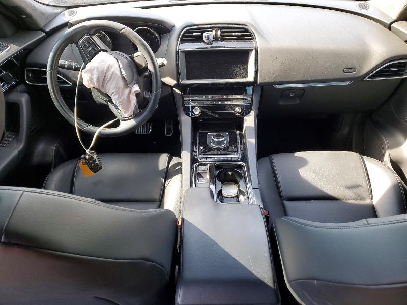 2019 Jaguar F-pace Premium