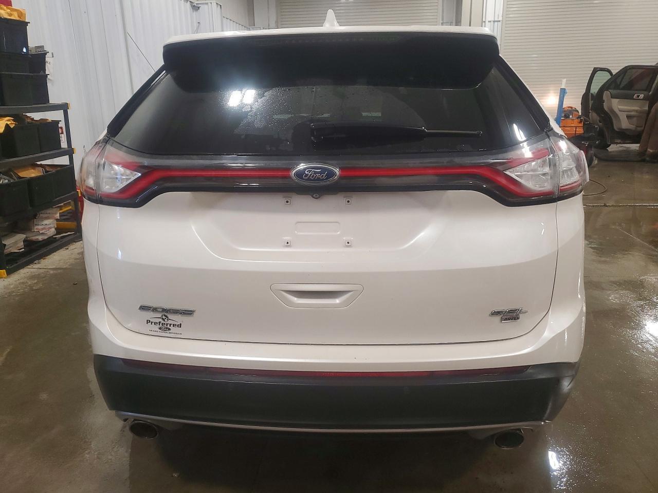 2017 Ford Edge sel