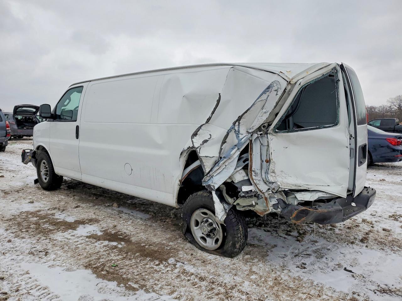 2021 Chevrolet Express G2500