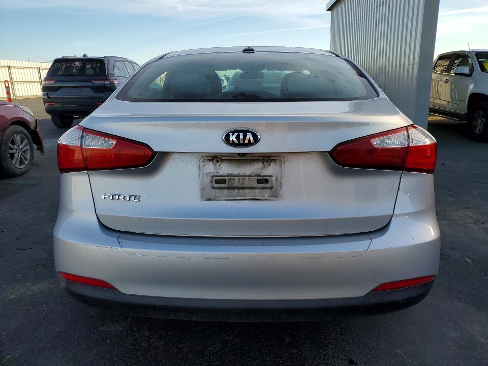 2016 KIA Forte lx
