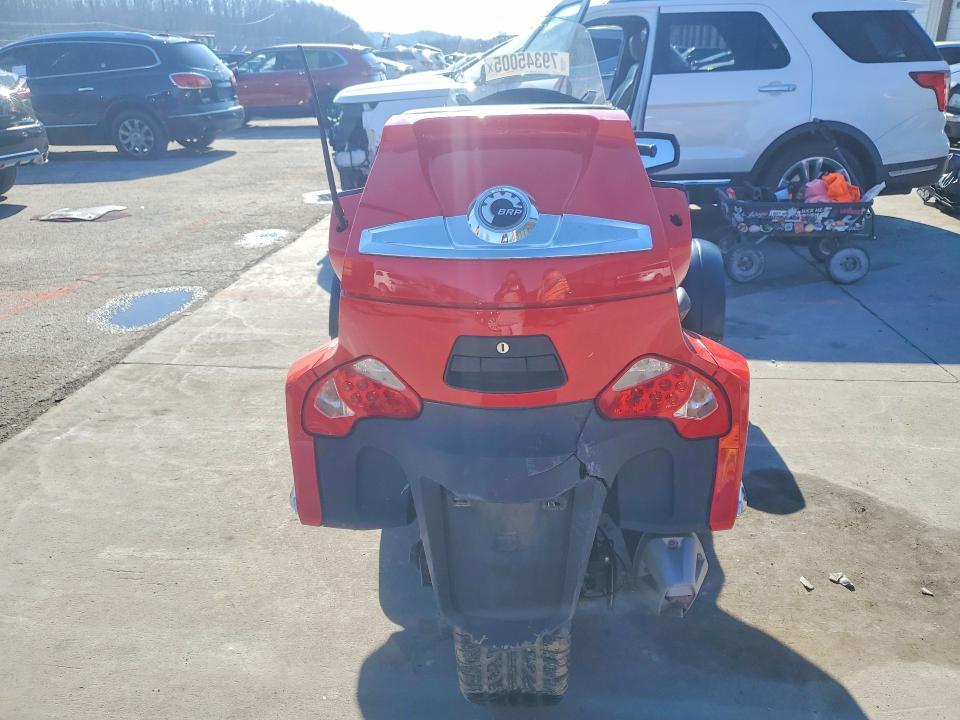 2012 Can-Am Spyder Roadster RTS