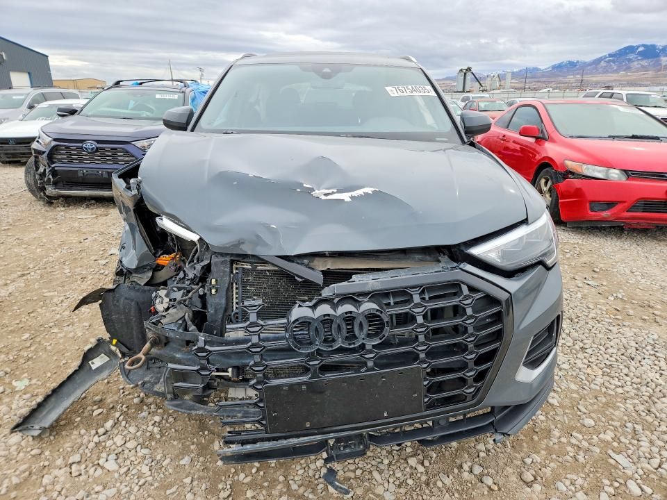 2019 Audi Q3 Premium