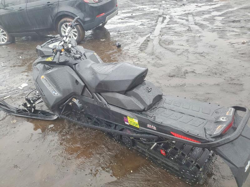 2021 Skidoo 2021 Skid RENEGADEENDRO600R