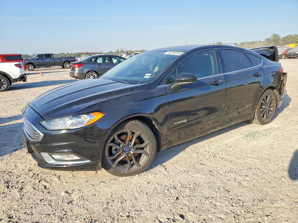 2018 Ford Fusion se Hybrid