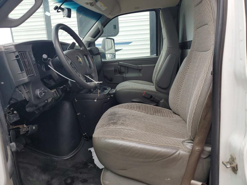 2018 Chevrolet Express BOX Truck